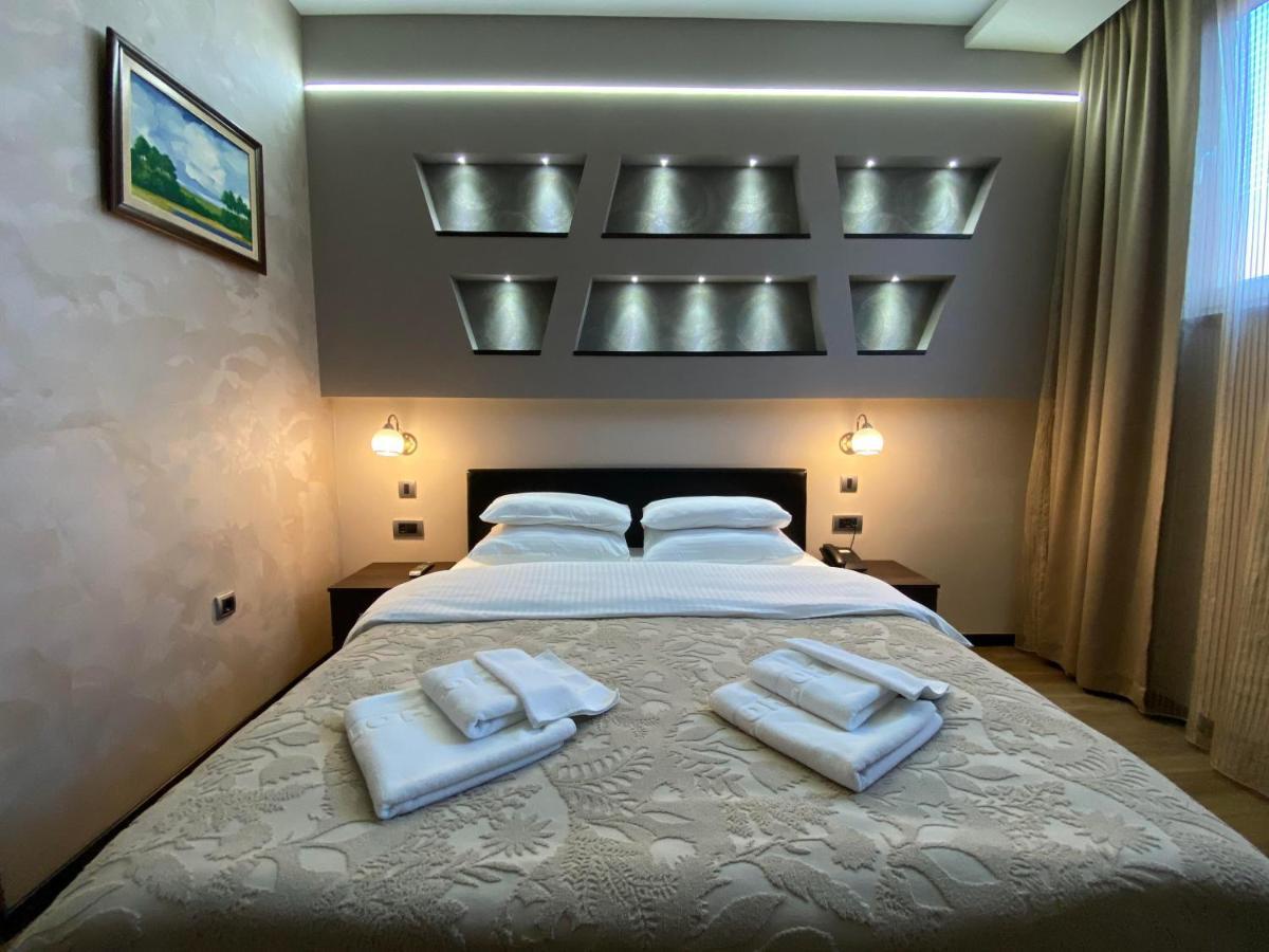 Hotel Morava - Sabac Bagian luar foto